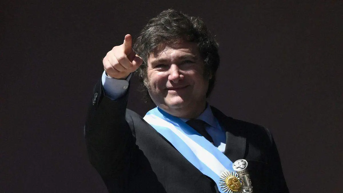 Javier Milei asume la presidencia de Argentina